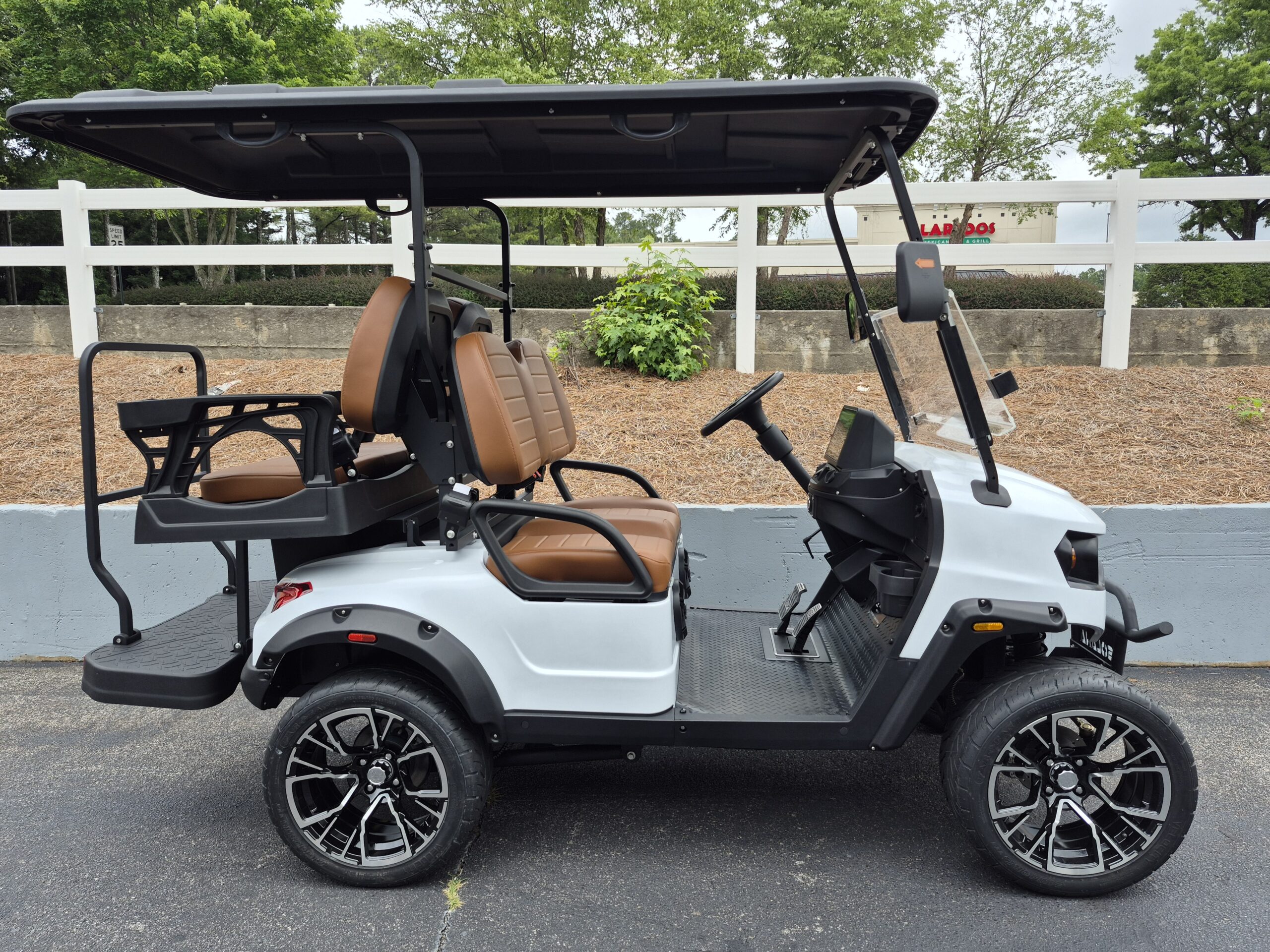 
								2026 Solana EV Solana F full									