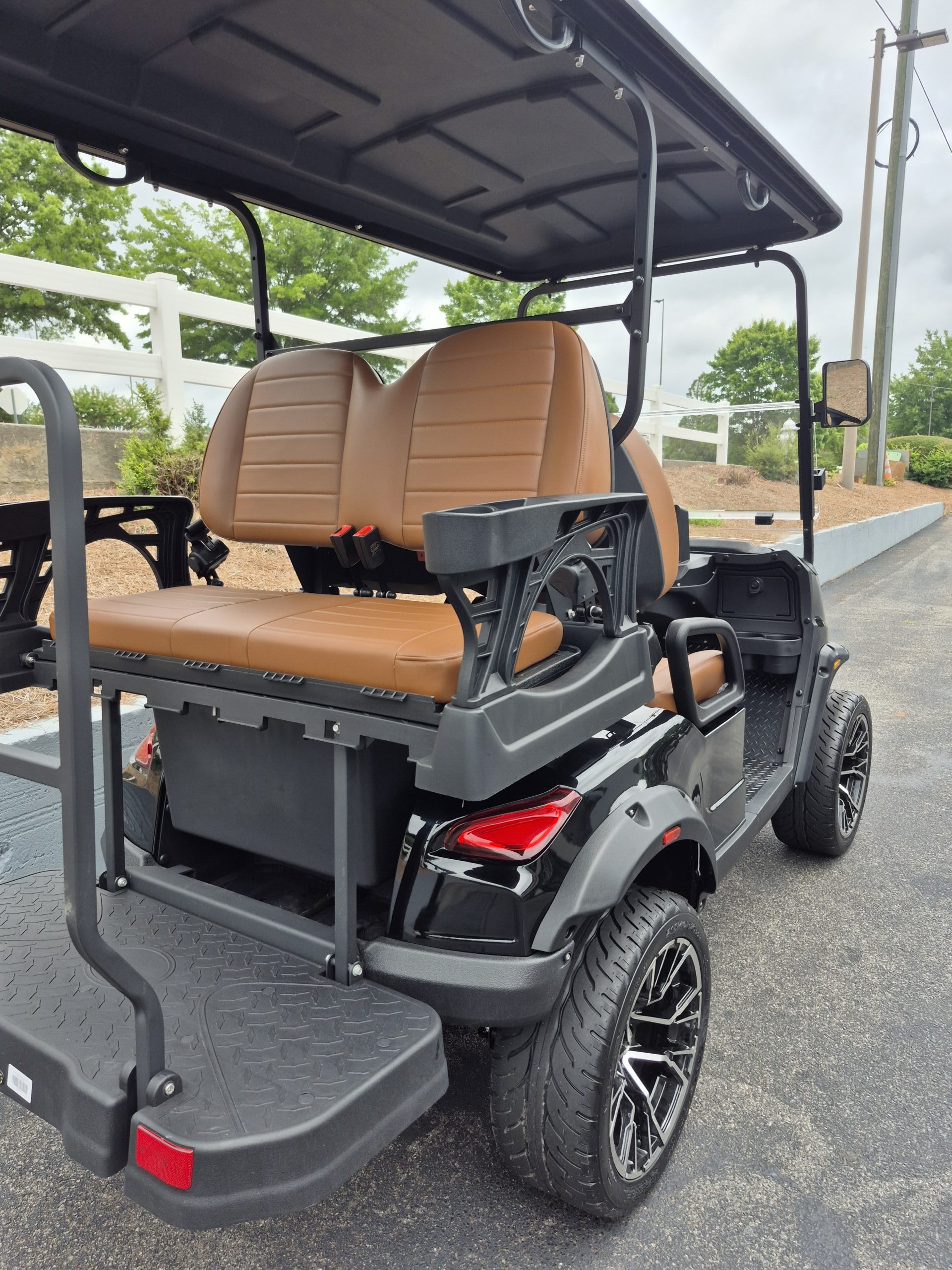 
								2026 Solana EV Solana F full									