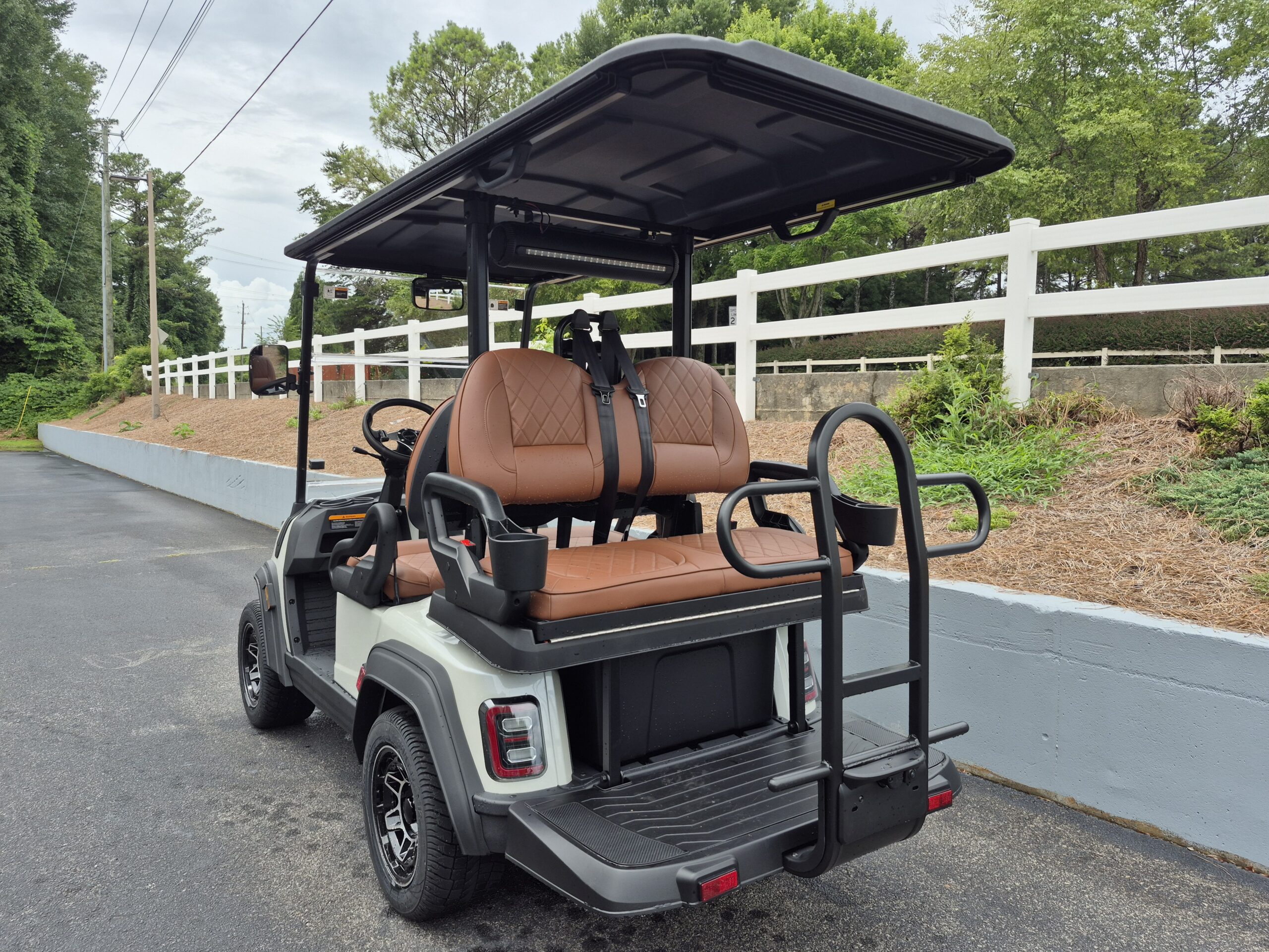 
								2026 ICON EV i40X full									