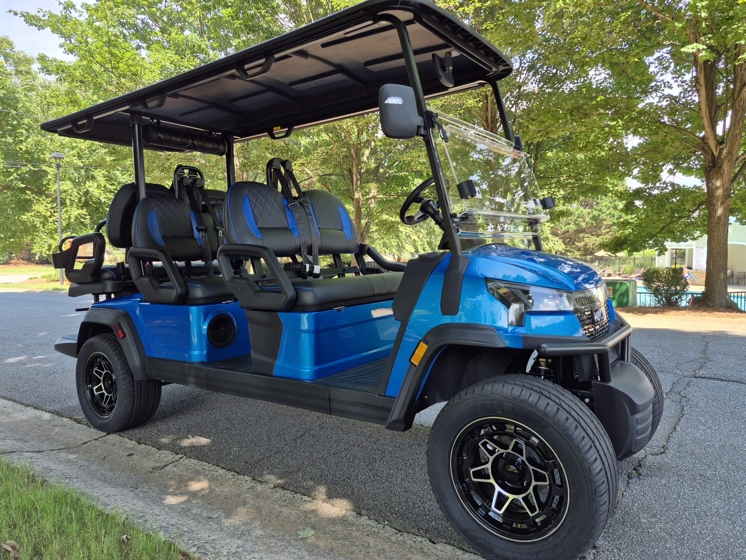 2026 ICON EV i60LX