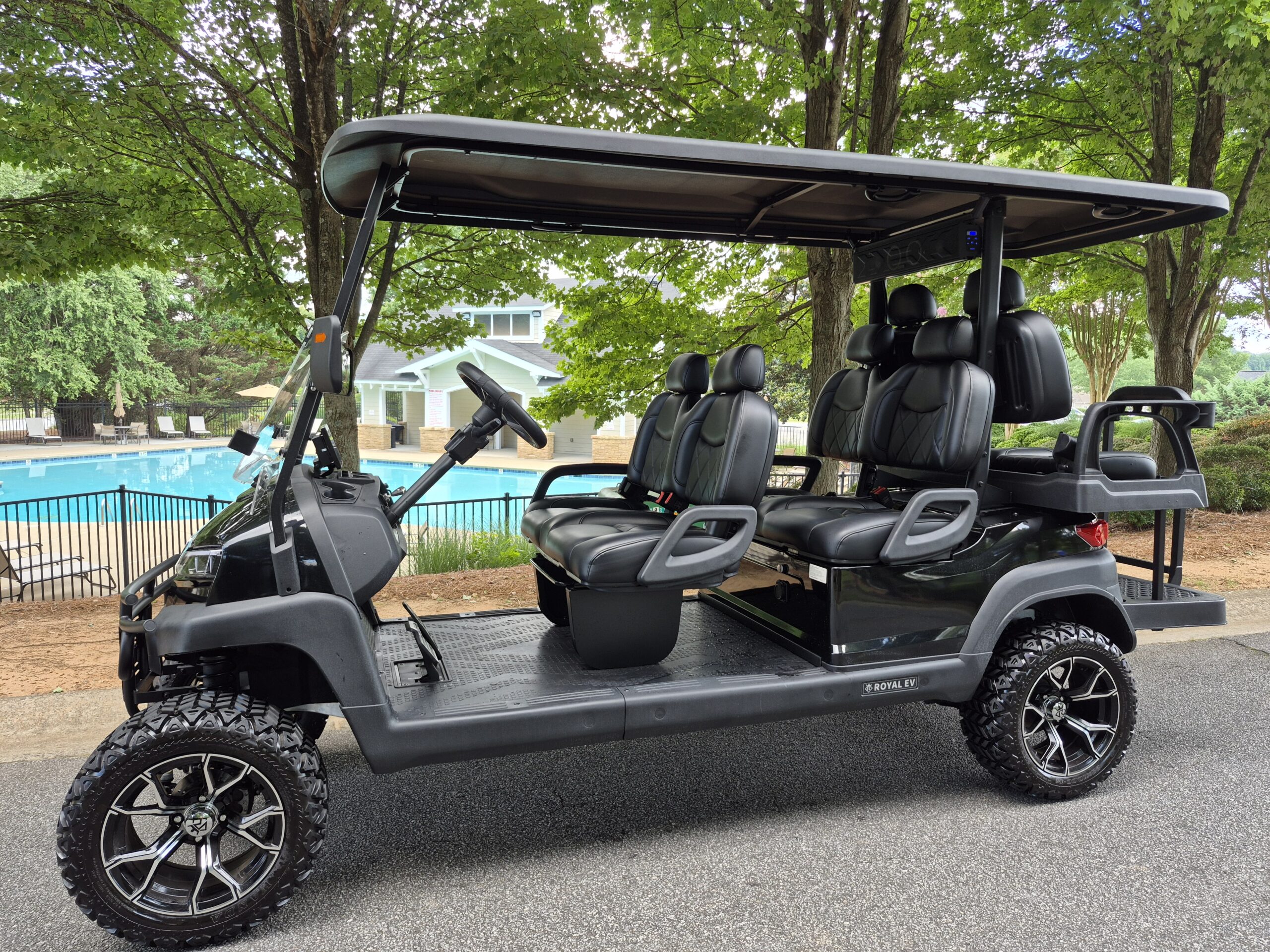 2026 Royal EV Crown 6L