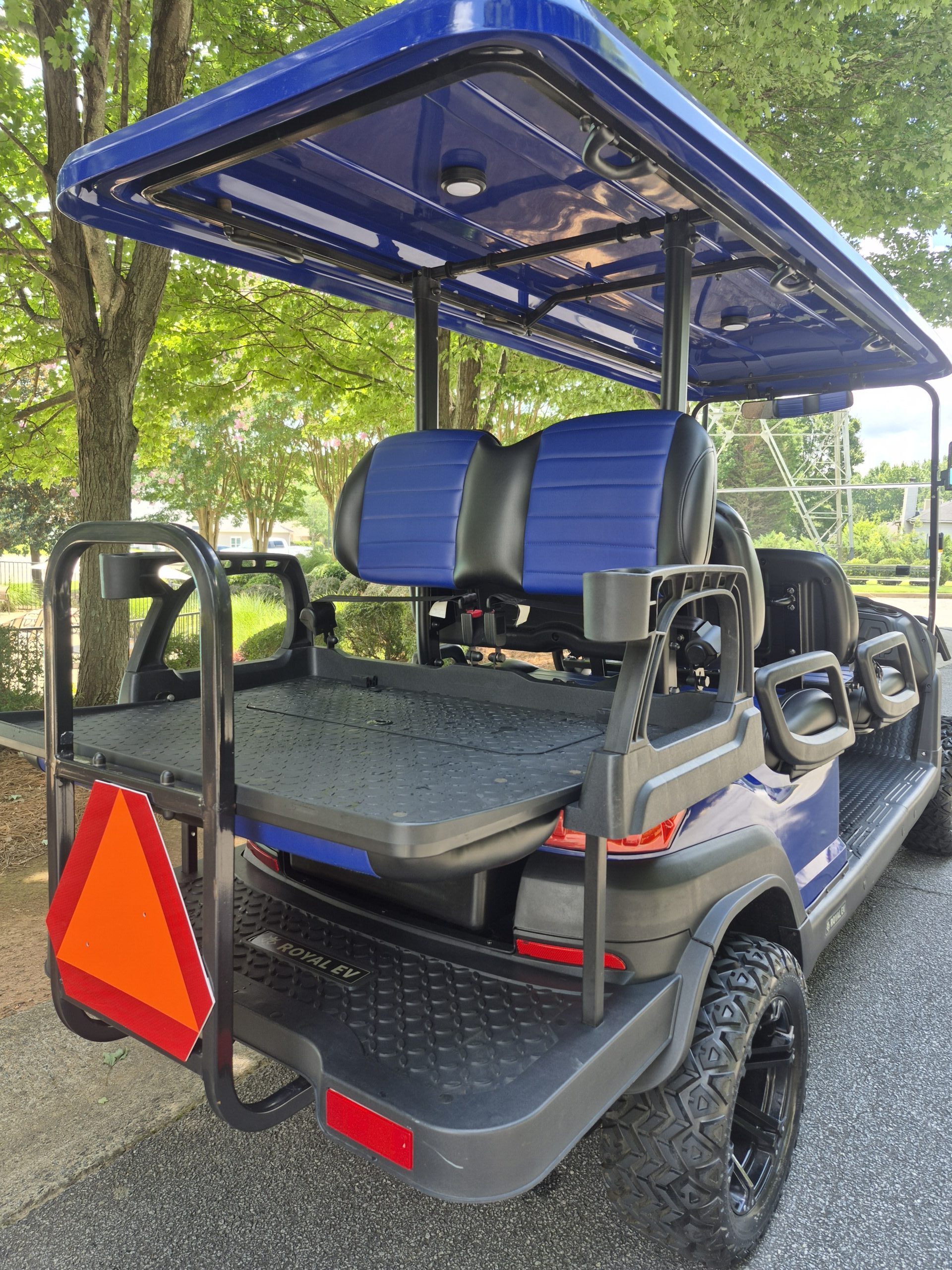 2022 Royal EV Crown 6L