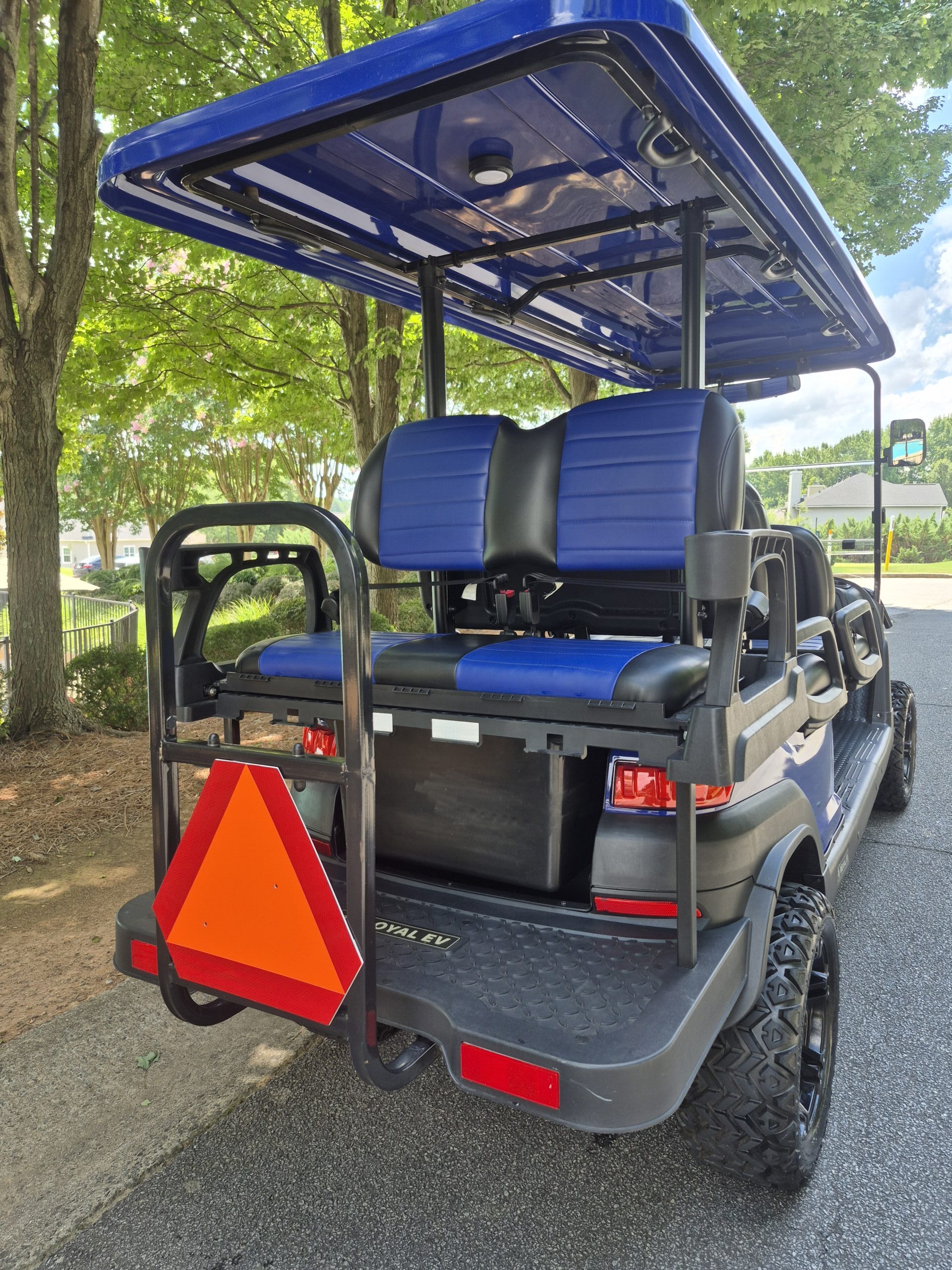 2022 Royal EV Crown 6L