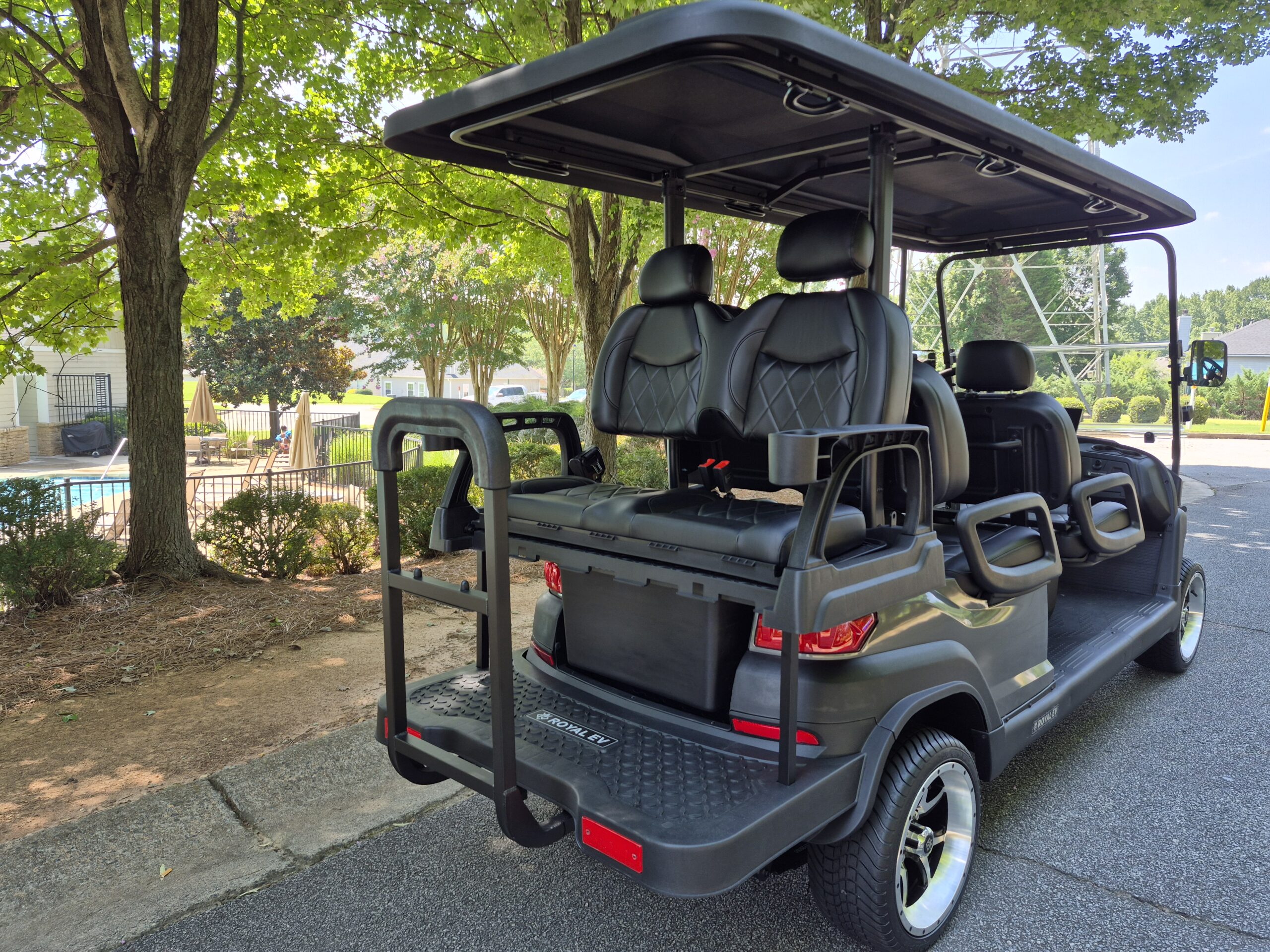 
								2026 Royal EV Crown 6L full									