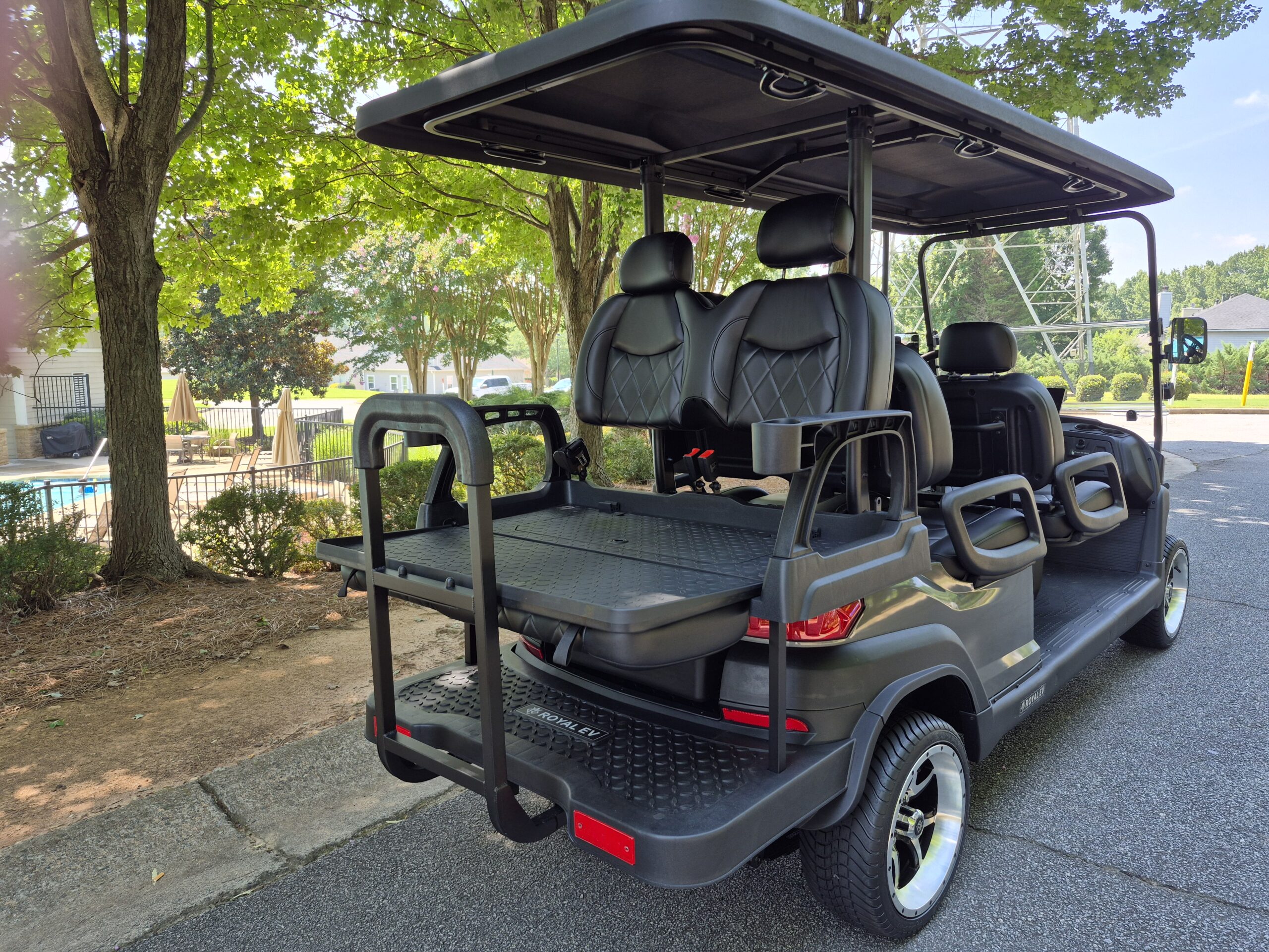 
								2026 Royal EV Crown 6L full									
