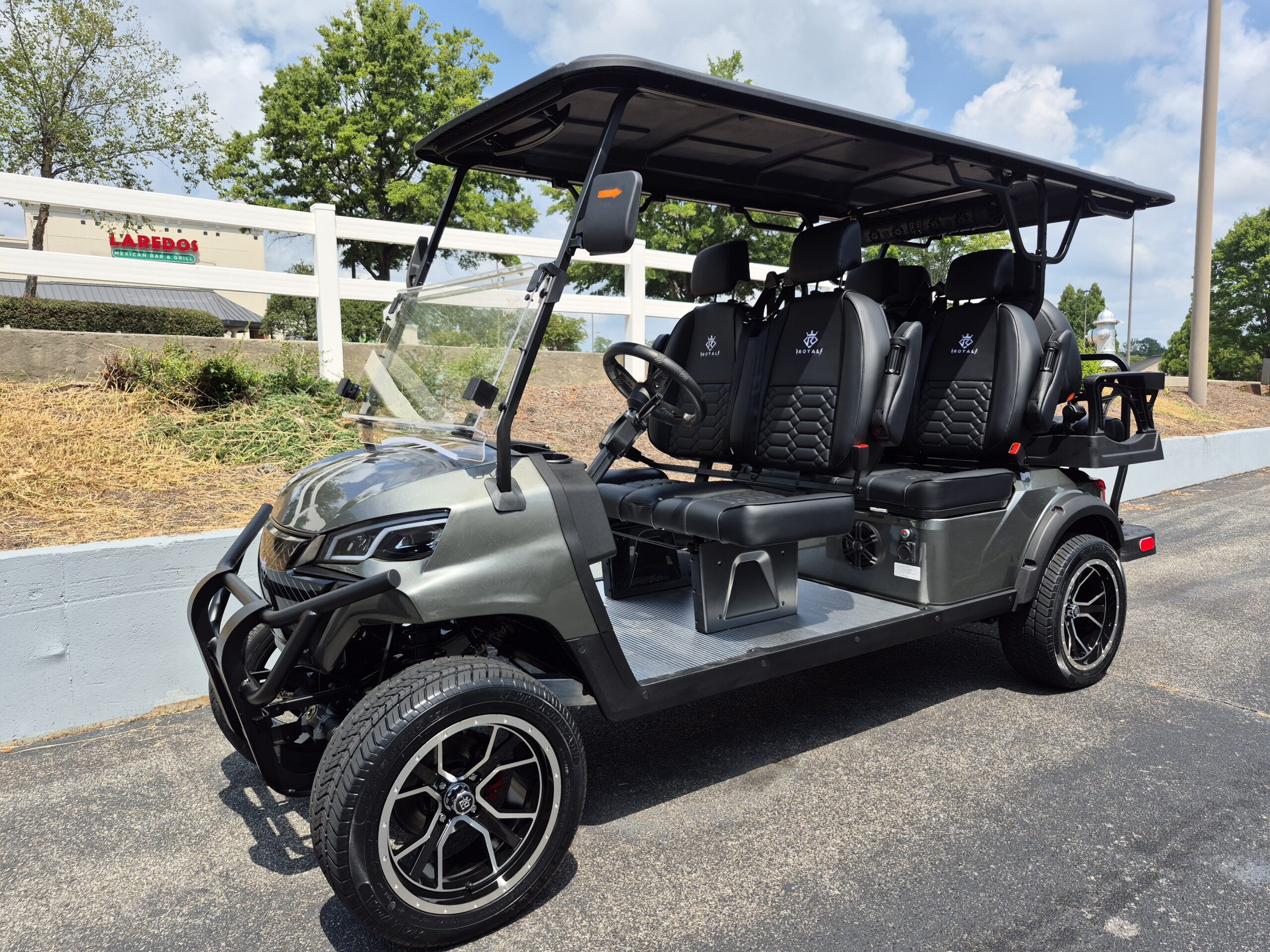 2026 Royal EV Majesty 6 Seater
